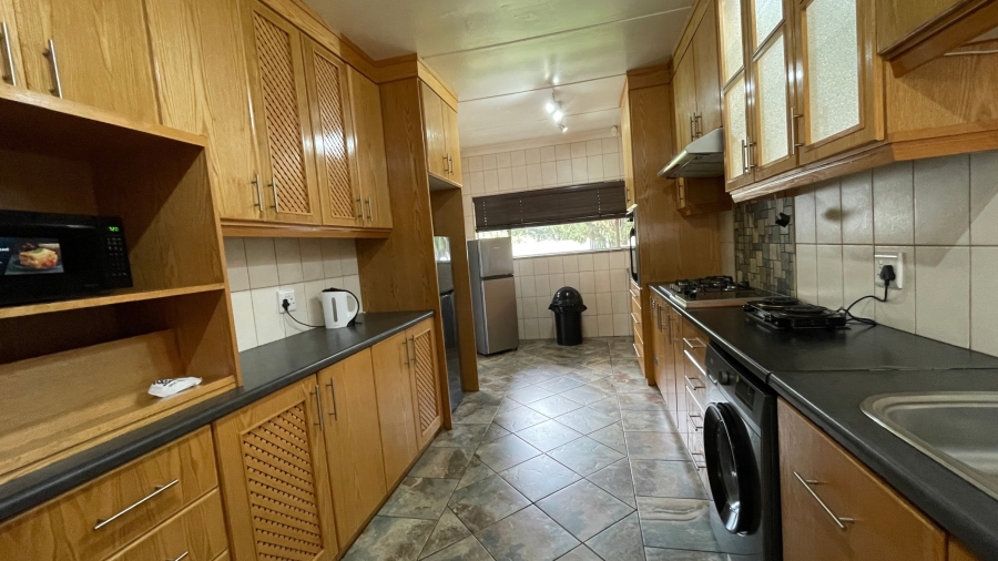 13 Bedroom Property for Sale in Neserhof North West
